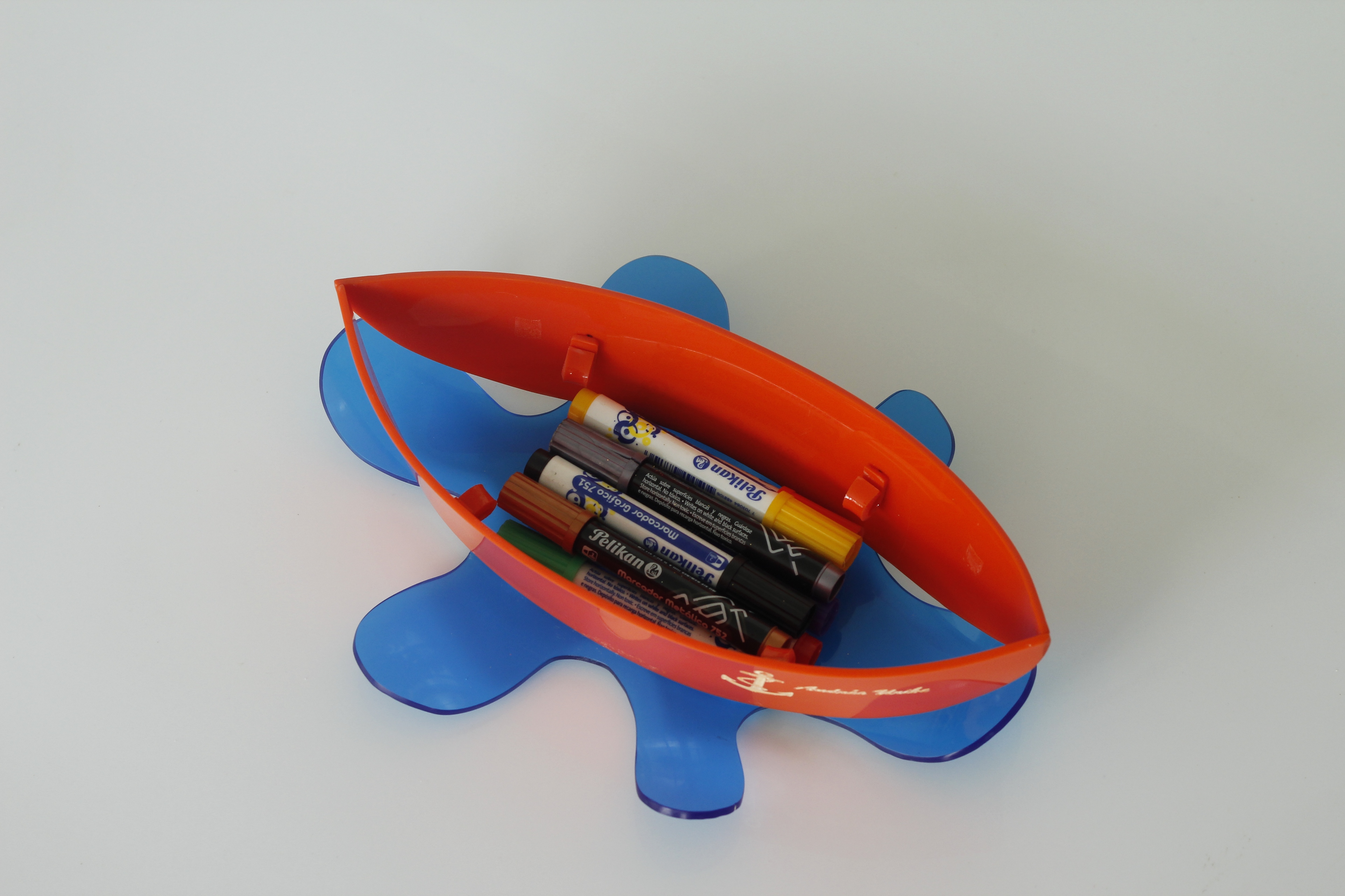 Desktop storage，Box，pen container，Office Supplies，industrial design，